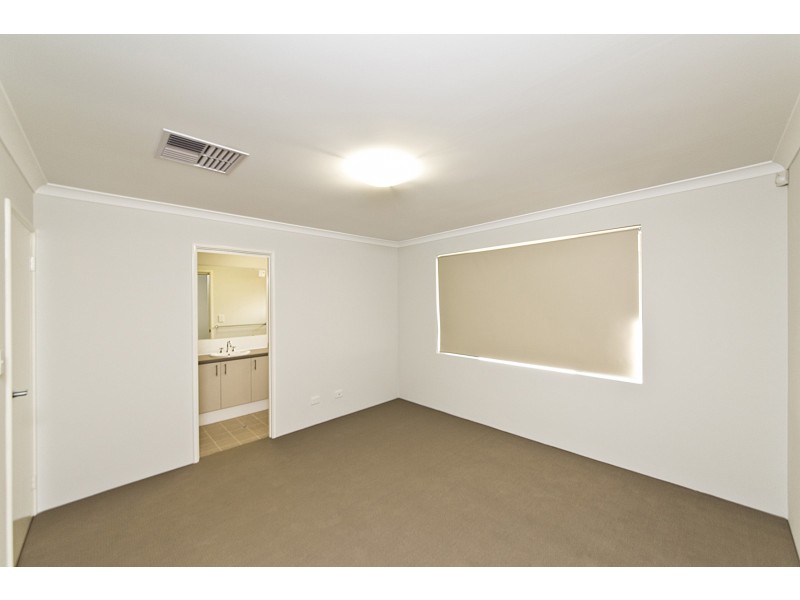 15 Greenock Road, Baldivis WA 6171