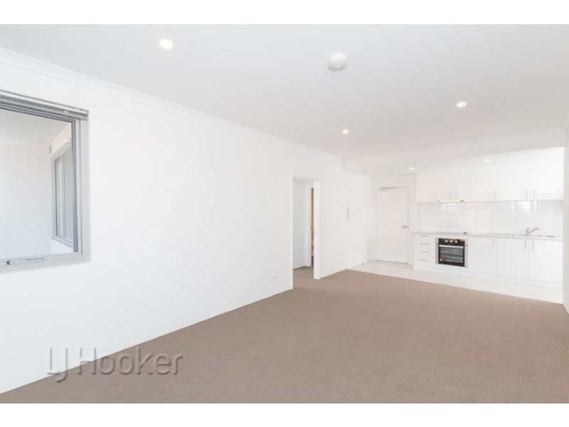 7/102 Kent Street, Rockingham WA 6168