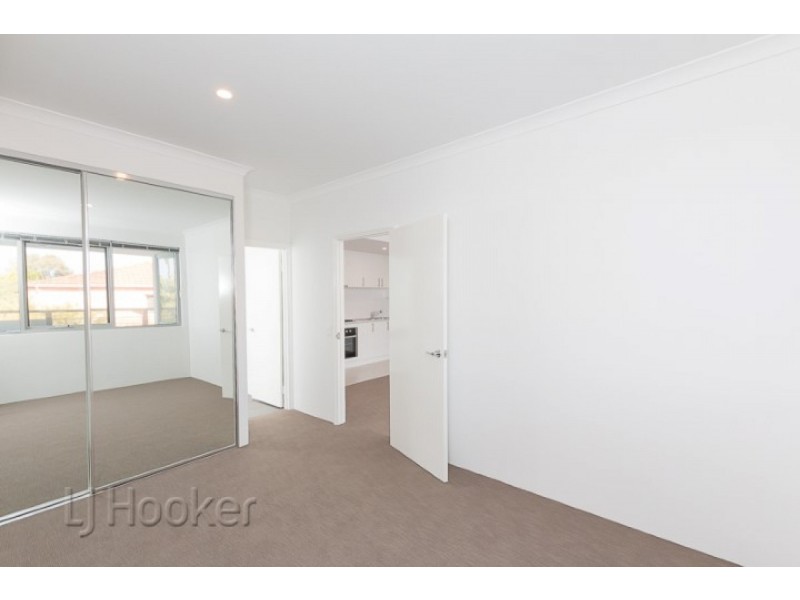 7/102 Kent Street, Rockingham WA 6168