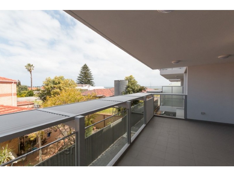 7/102 Kent Street, Rockingham WA 6168
