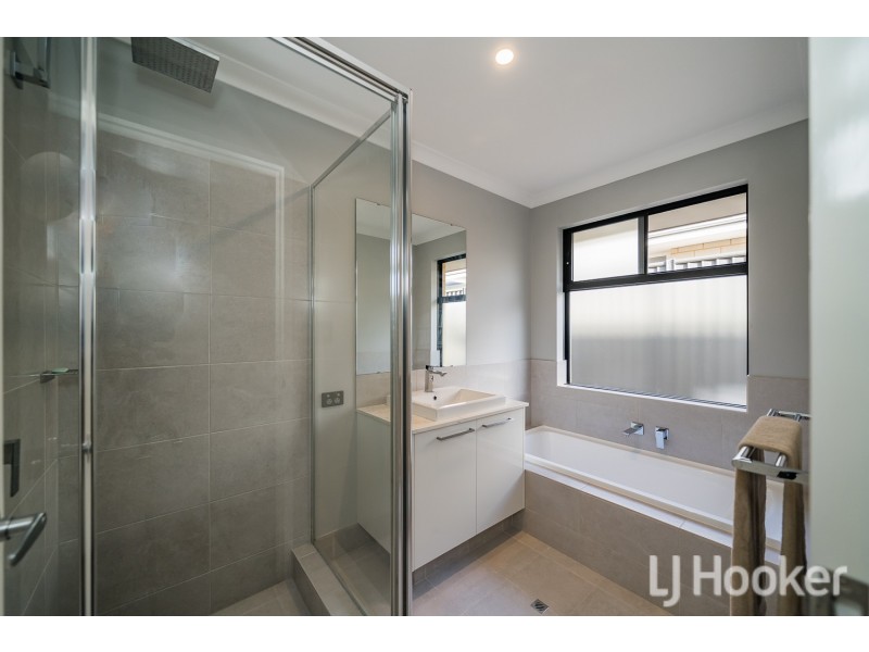 14 Santorini Parkway, Baldivis WA 6171