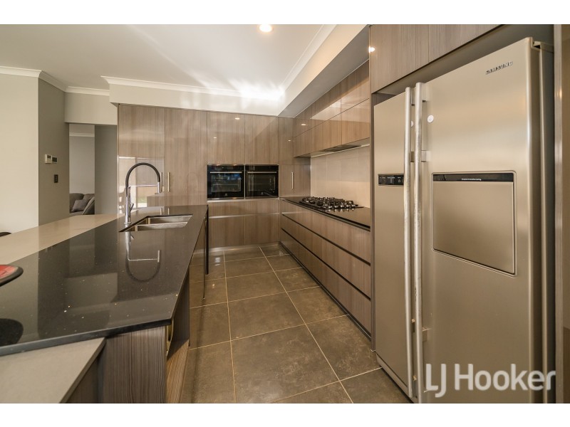 14 Santorini Parkway, Baldivis WA 6171