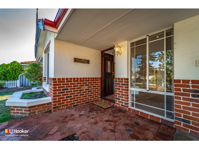 24 Grand Ocean Boulevard, Port Kennedy WA 6172