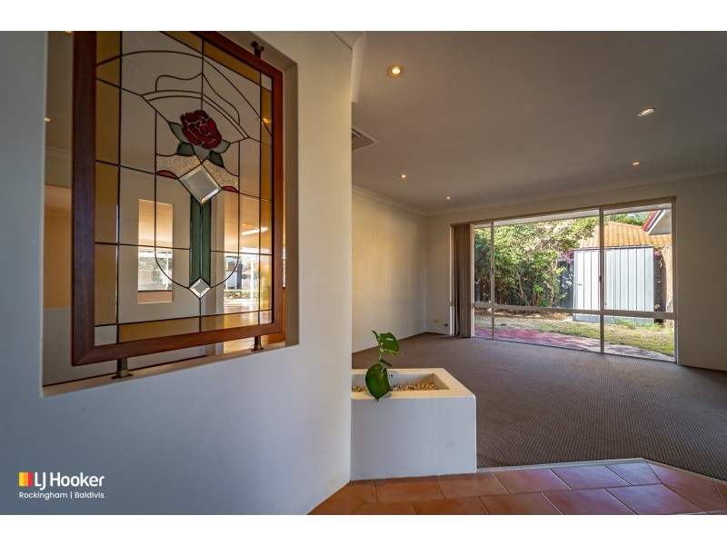 24 Grand Ocean Boulevard, Port Kennedy WA 6172