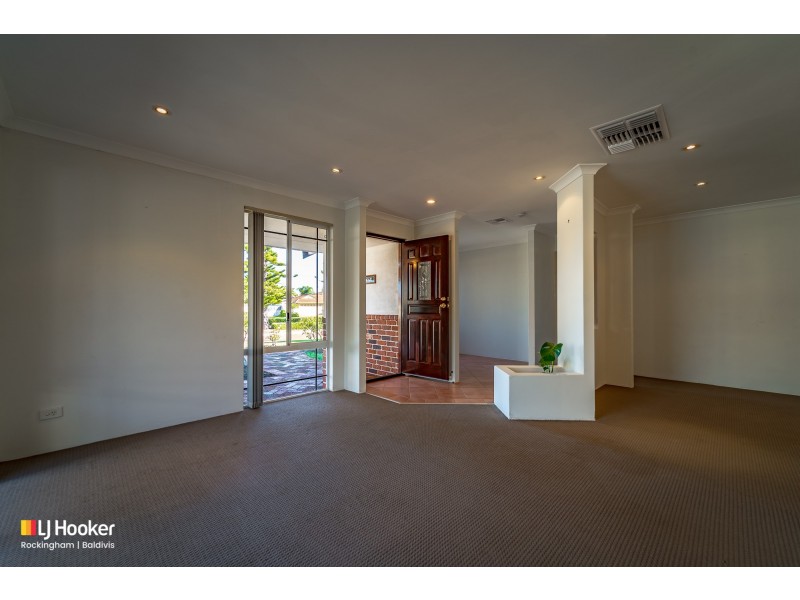 24 Grand Ocean Boulevard, Port Kennedy WA 6172