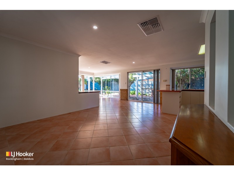 24 Grand Ocean Boulevard, Port Kennedy WA 6172