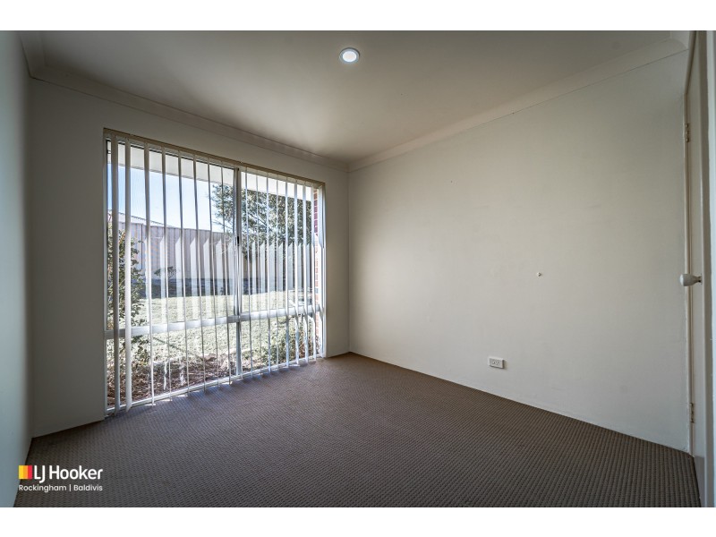 24 Grand Ocean Boulevard, Port Kennedy WA 6172