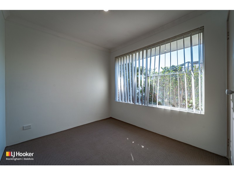 24 Grand Ocean Boulevard, Port Kennedy WA 6172