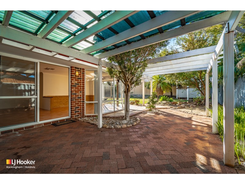 24 Grand Ocean Boulevard, Port Kennedy WA 6172