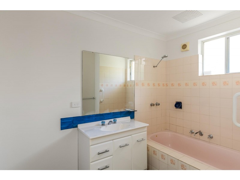 56 Kenton Way, Rockingham WA 6168