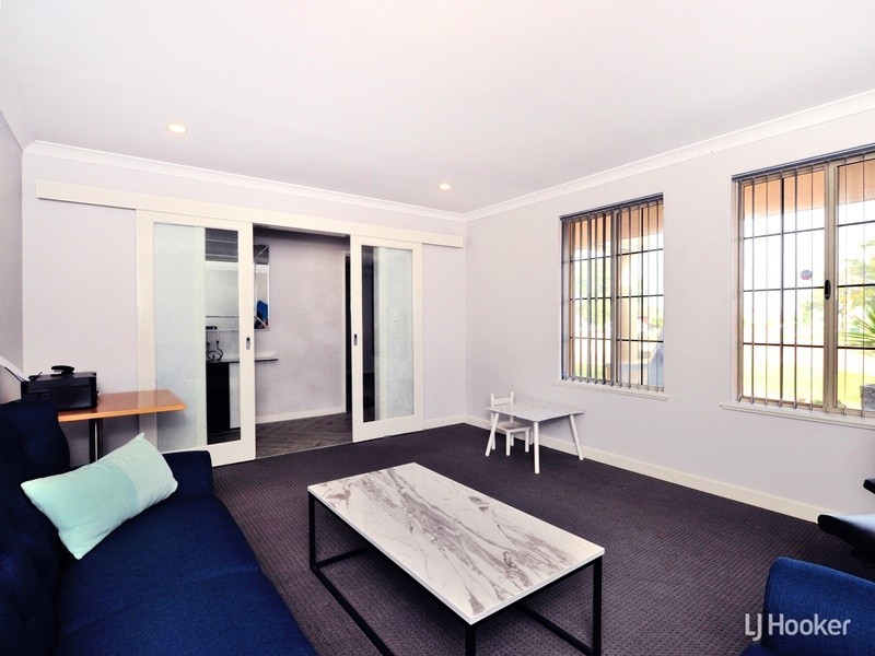 84 Pimento Circle, Port Kennedy WA 6172