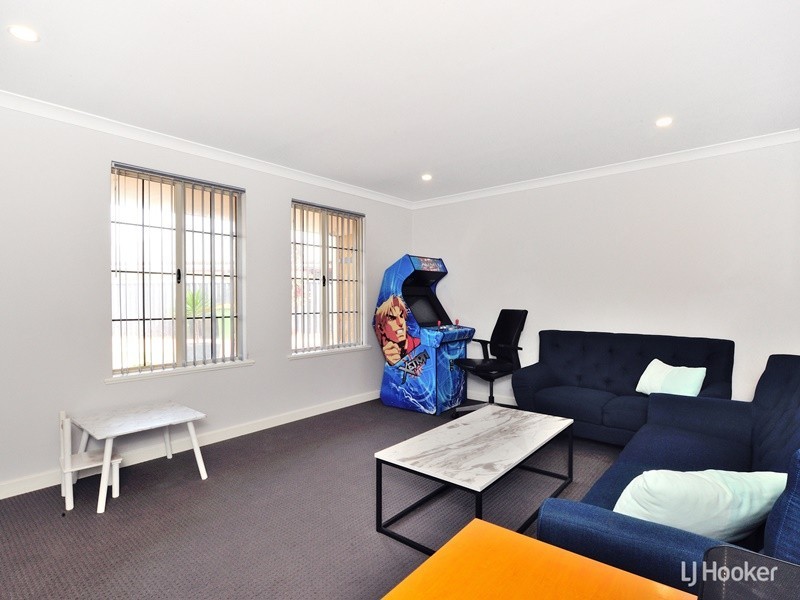 84 Pimento Circle, Port Kennedy WA 6172