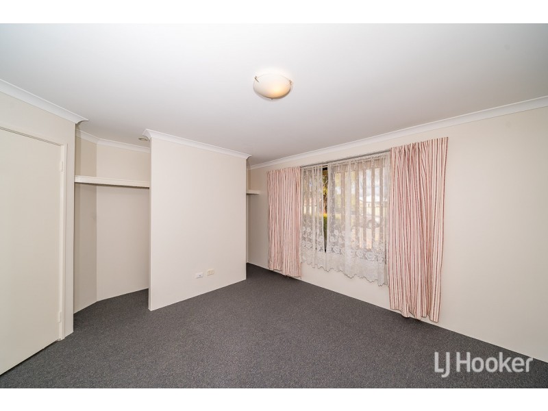6 Montoro Drive, Port Kennedy WA 6172