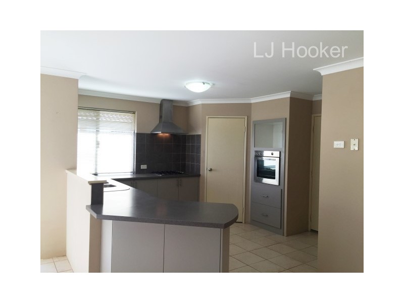 6 Freshwater Way, Secret Harbour WA 6173