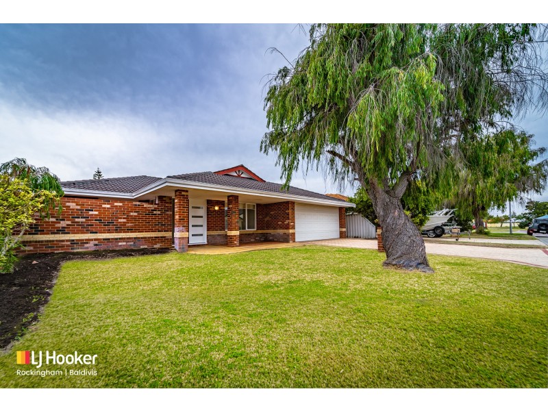 17 Cambernon Green, Port Kennedy WA 6172