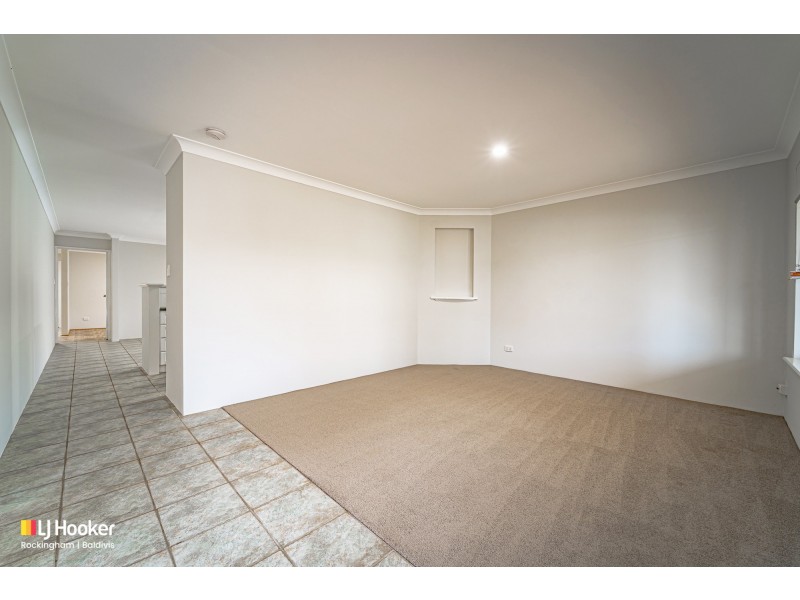 17 Cambernon Green, Port Kennedy WA 6172