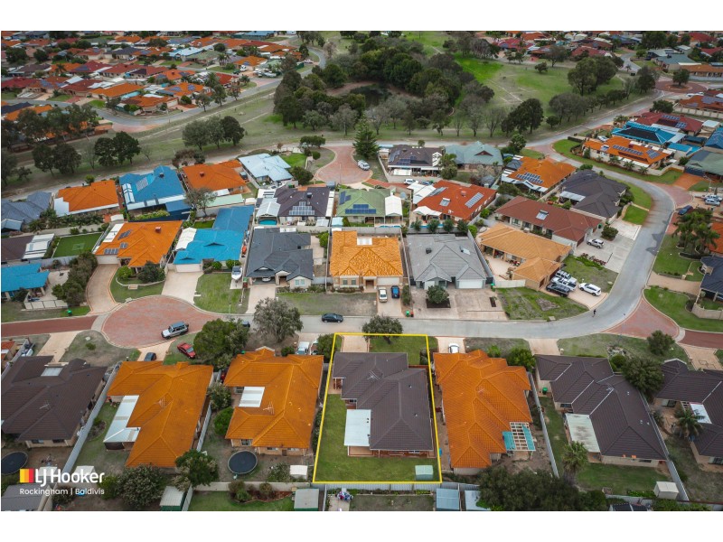 17 Cambernon Green, Port Kennedy WA 6172