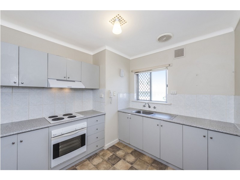 20/33 Steward Way, Orelia WA 6167