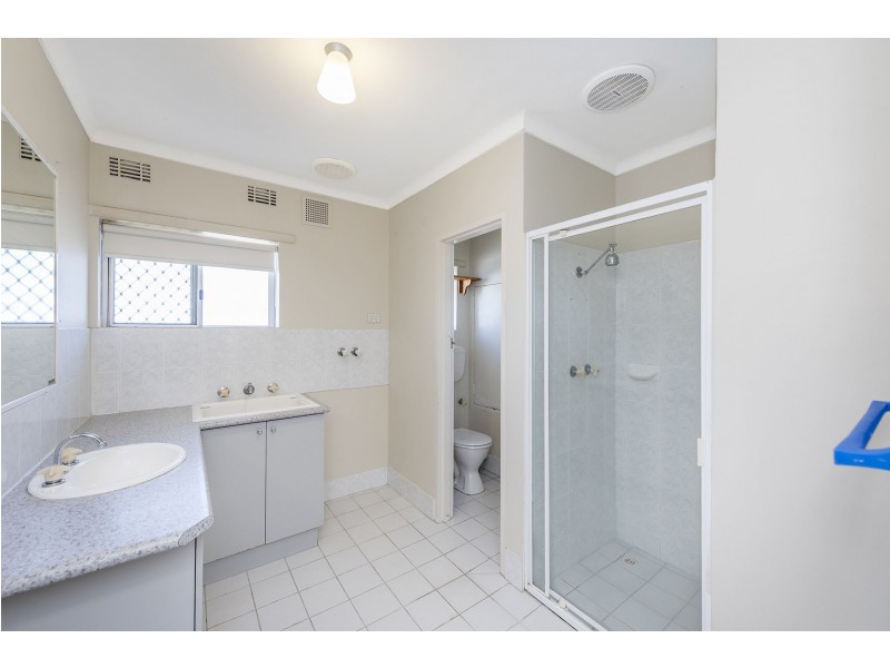 20/33 Steward Way, Orelia WA 6167