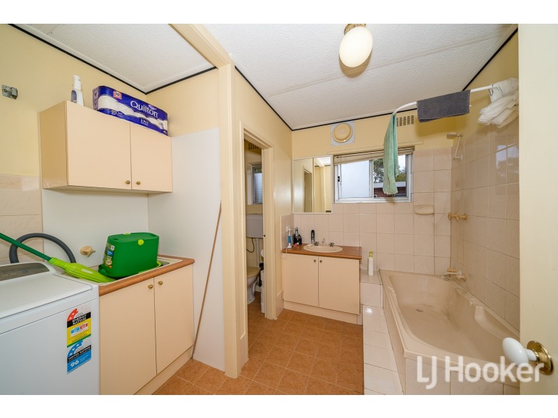 16/10 Prescott Place, Orelia WA 6167