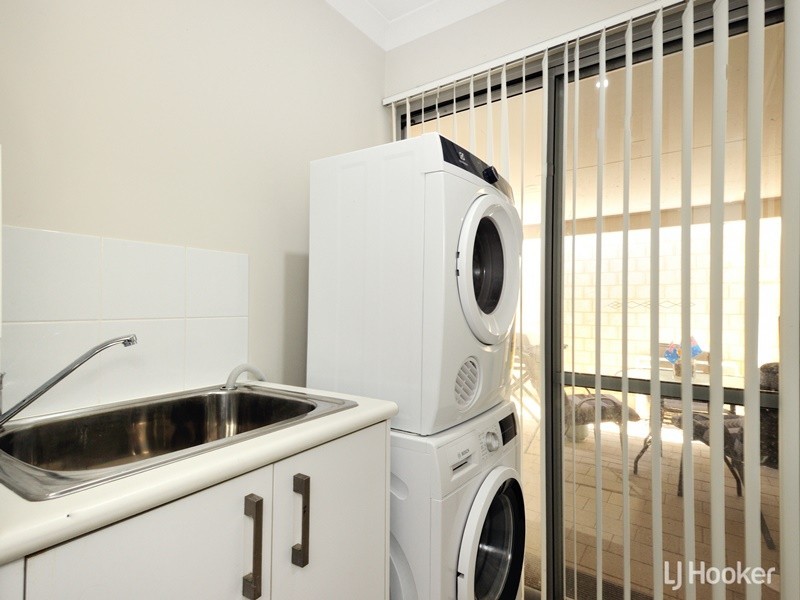 1 Lamboo Lane, Golden Bay WA 6174