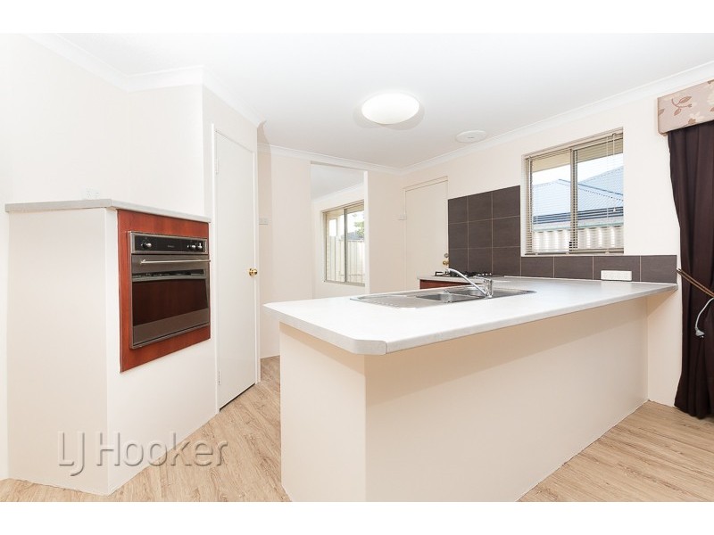 31 Edgbaston Crescent, Port Kennedy WA 6172