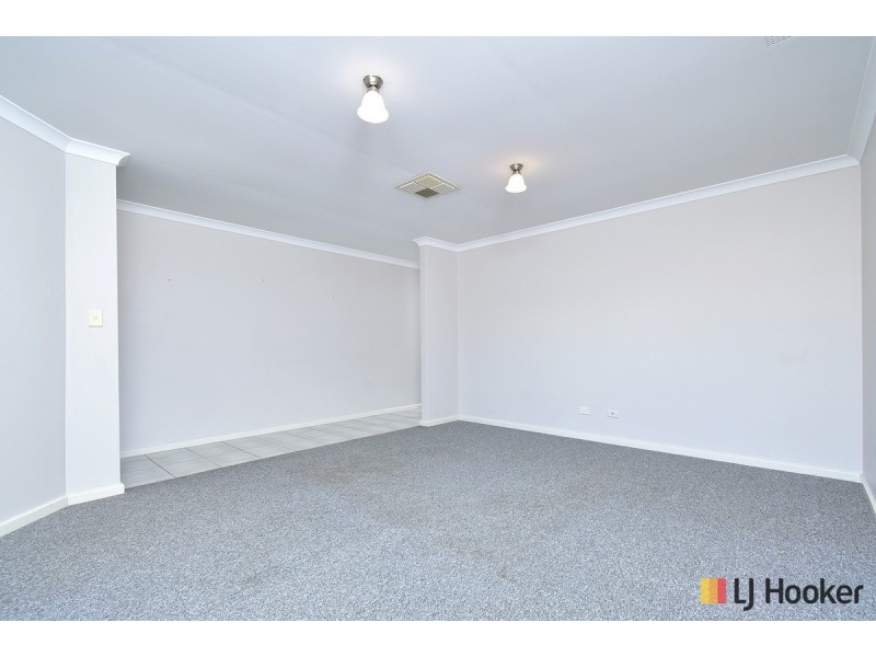 36 Brindabella Avenue, Rockingham WA 6168