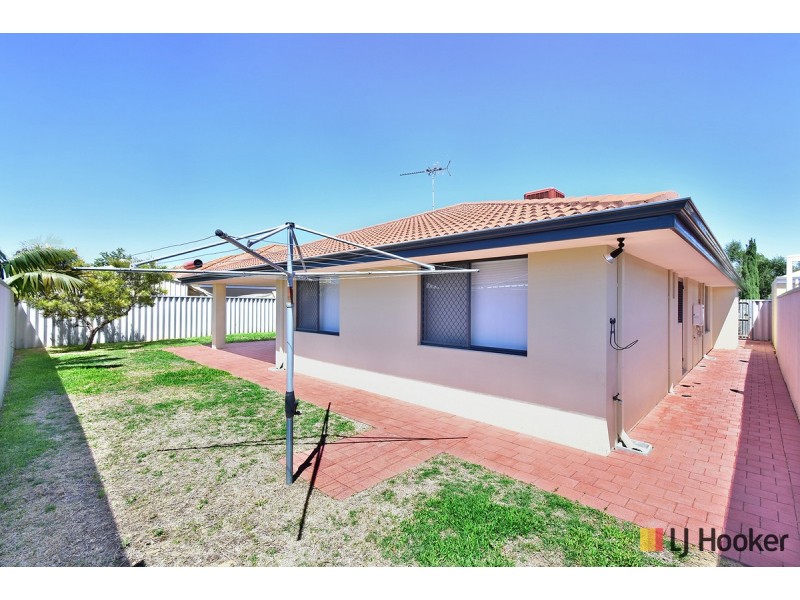 36 Brindabella Avenue, Rockingham WA 6168