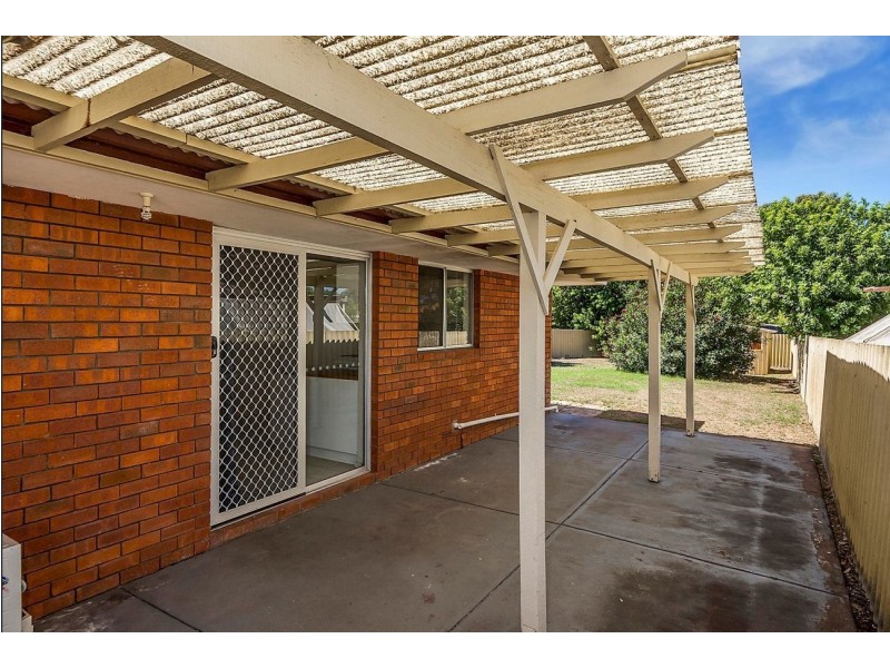 6 Tulley Court, Rockingham WA 6168