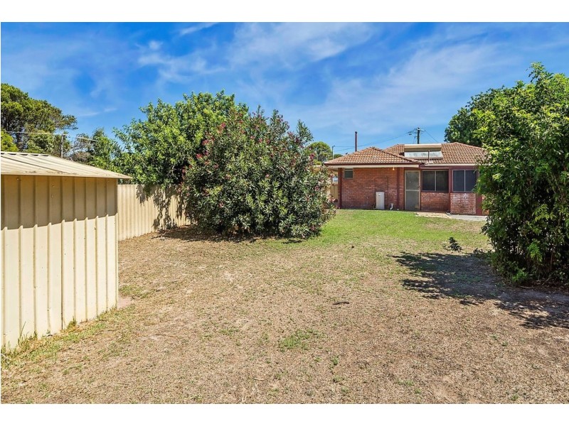 6 Tulley Court, Rockingham WA 6168
