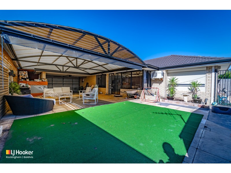 7 Sarah Ann Crescent, Warnbro WA 6169