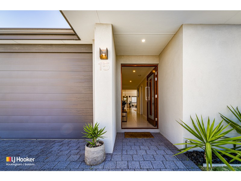 15 Warriedar Way, Golden Bay WA 6174