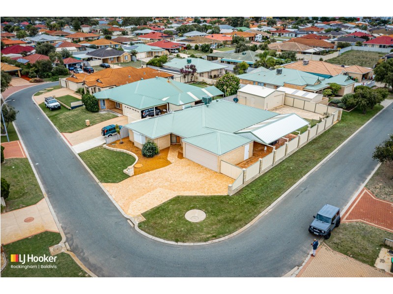 15 Zedora Loop, Port Kennedy WA 6172