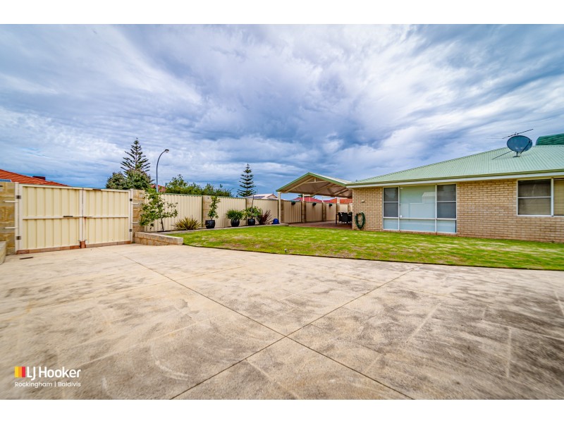 15 Zedora Loop, Port Kennedy WA 6172