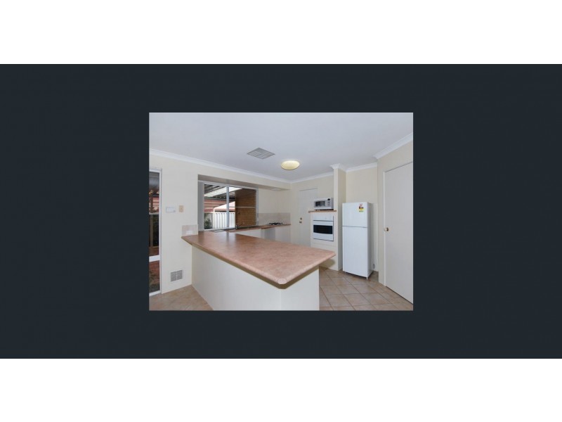 15 Zedora Loop, Port Kennedy WA 6172