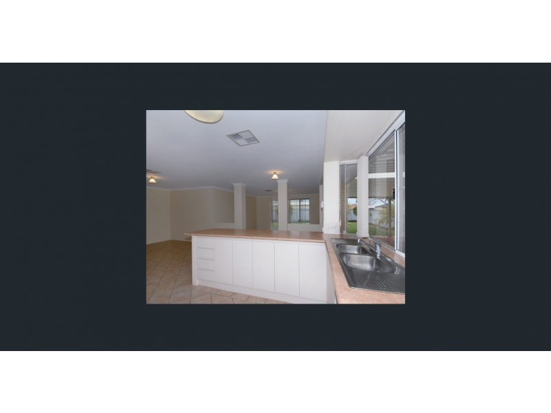 15 Zedora Loop, Port Kennedy WA 6172