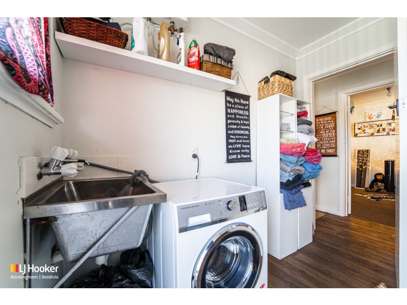 30A & 30B Mckenzie Road, Shoalwater WA 6169