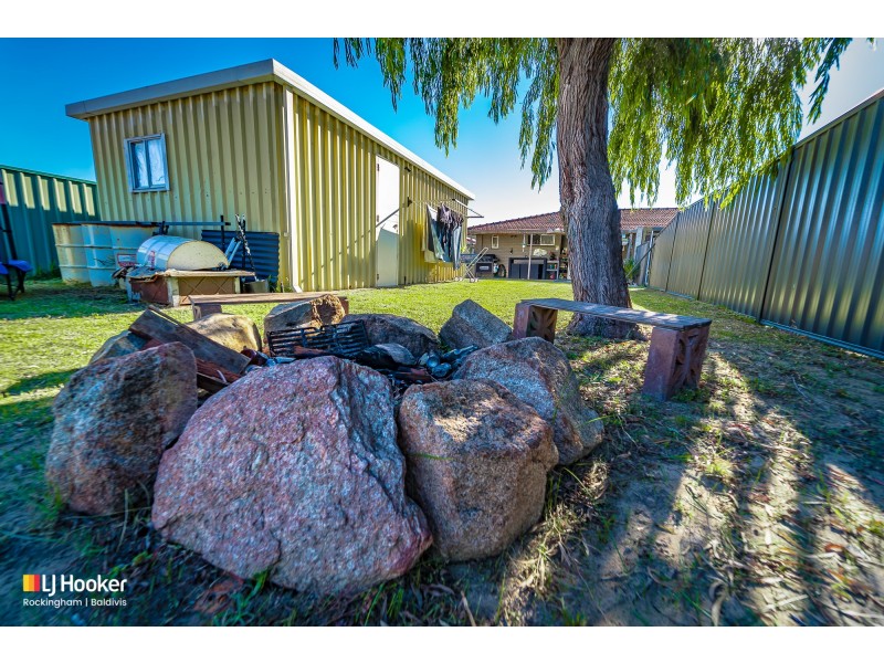 30A & 30B Mckenzie Road, Shoalwater WA 6169