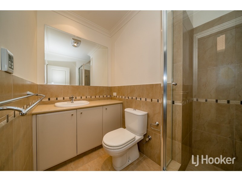 8B Victoria Street, Rockingham WA 6168