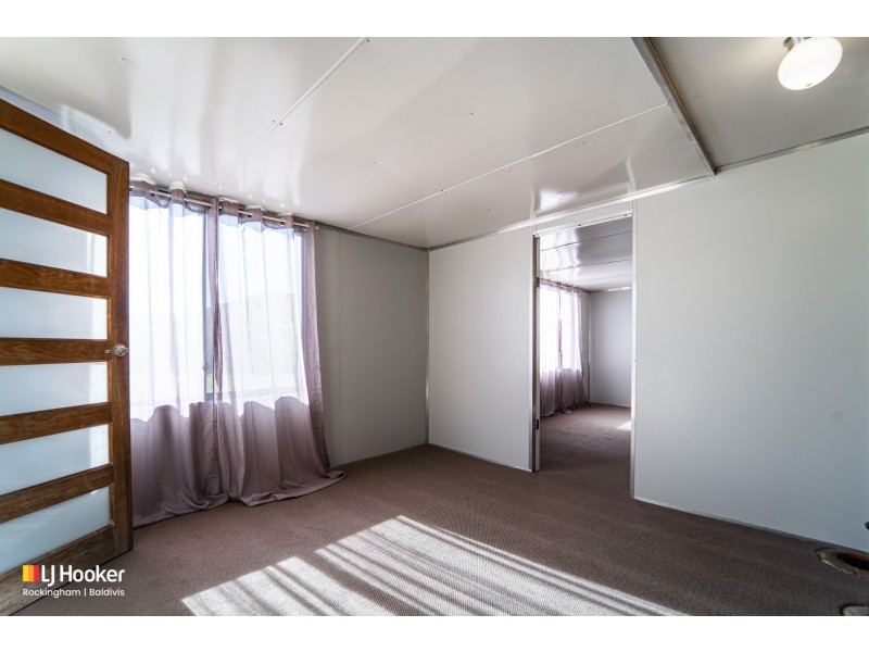 4 Fruin Court, Warnbro WA 6169