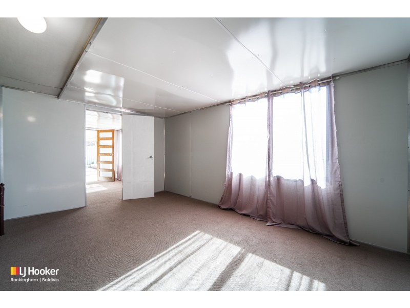 4 Fruin Court, Warnbro WA 6169