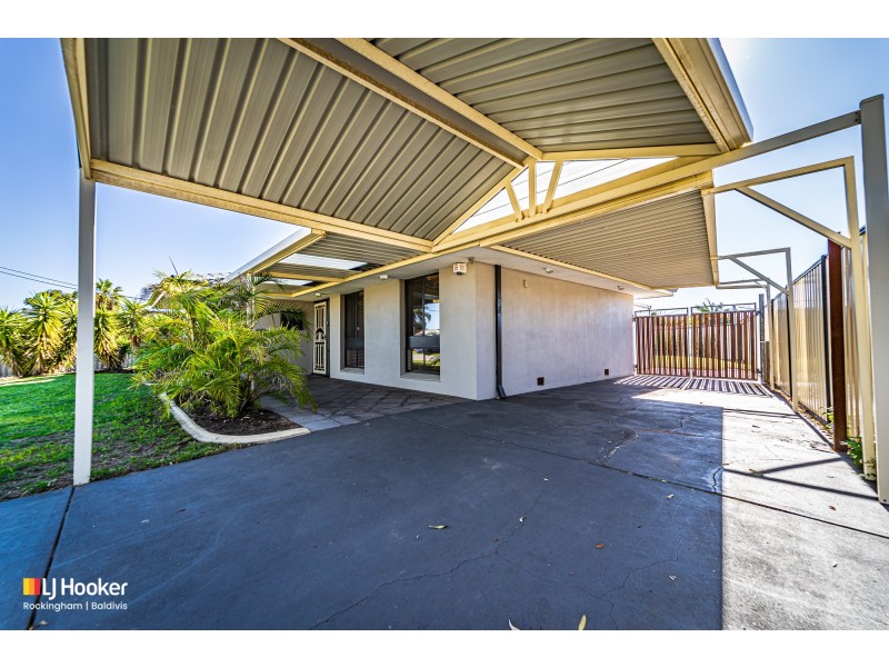 4 Fruin Court, Warnbro WA 6169