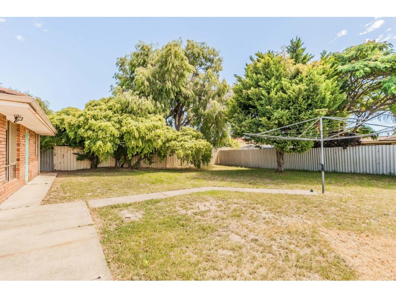 3 Blair Court, Waikiki WA 6169