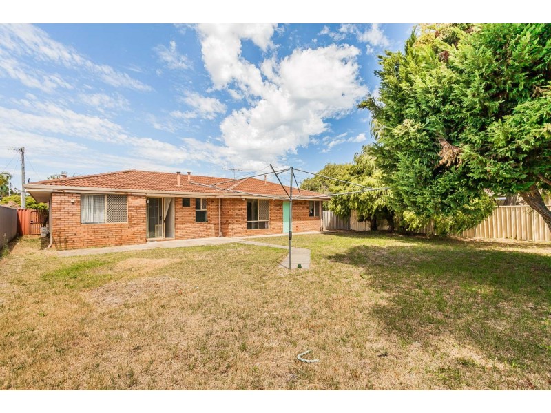 3 Blair Court, Waikiki WA 6169