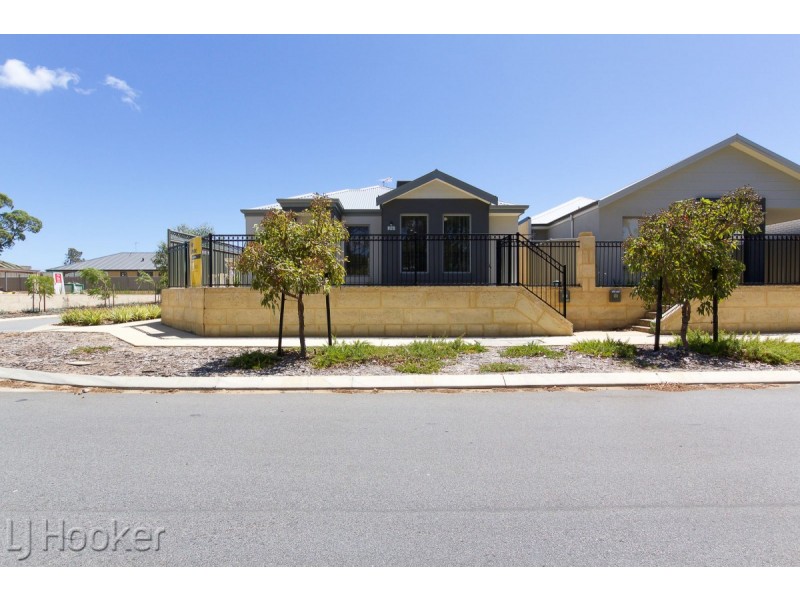 14 Somerford Promenade, Wellard WA 6170