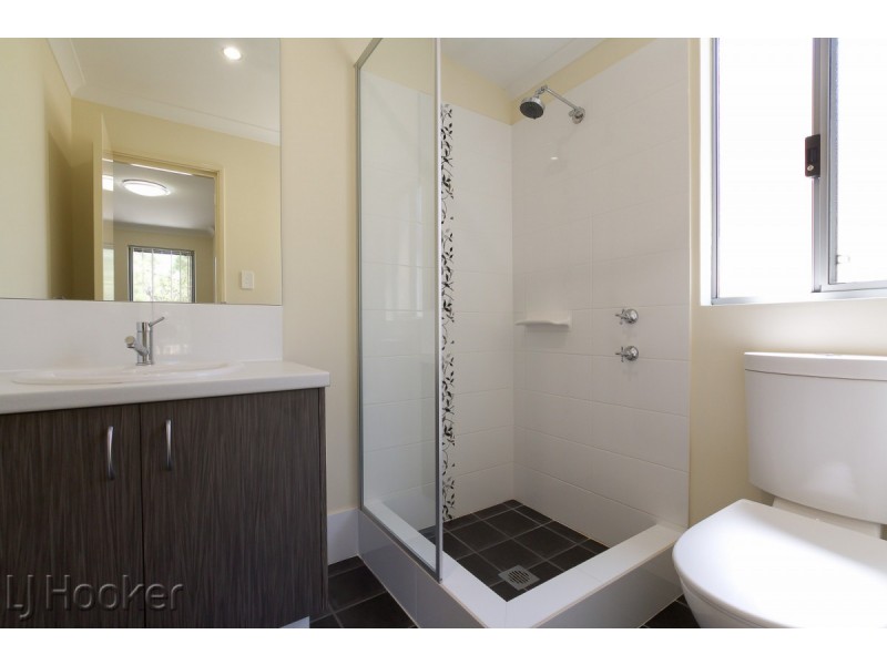 14 Somerford Promenade, Wellard WA 6170