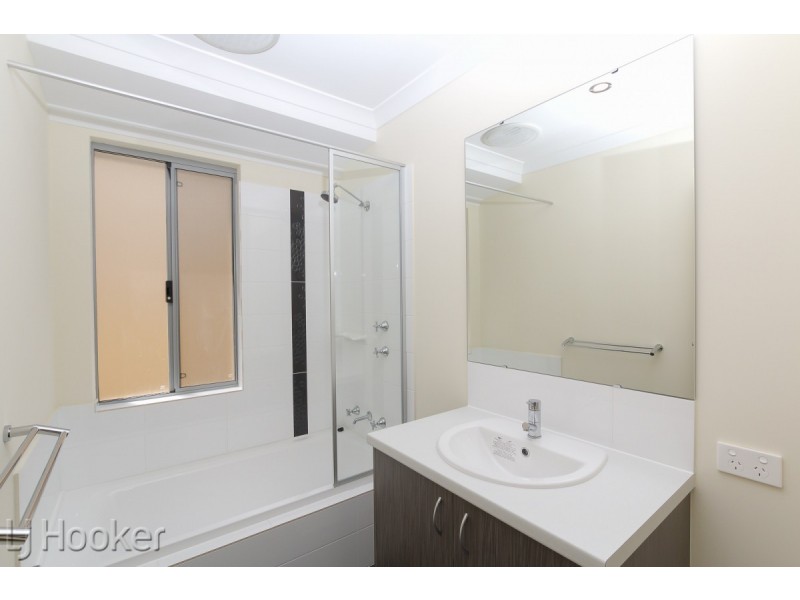 14 Somerford Promenade, Wellard WA 6170