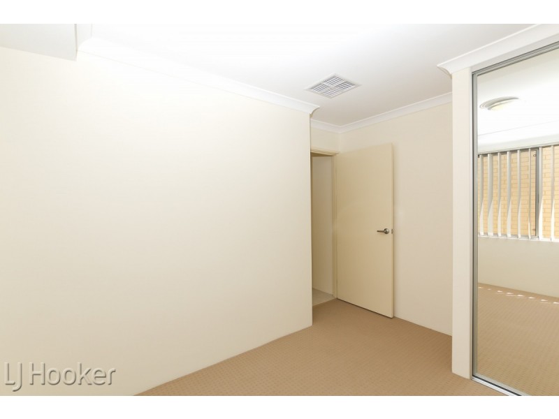 14 Somerford Promenade, Wellard WA 6170