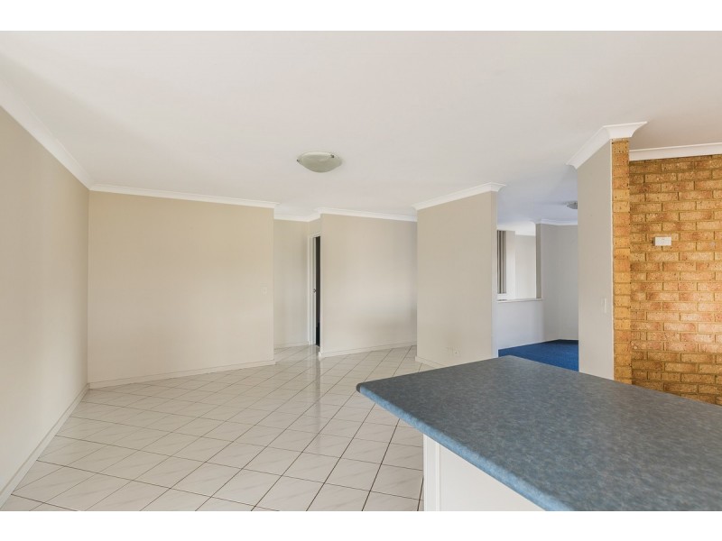 2 Kingsford Court, Port Kennedy WA 6172