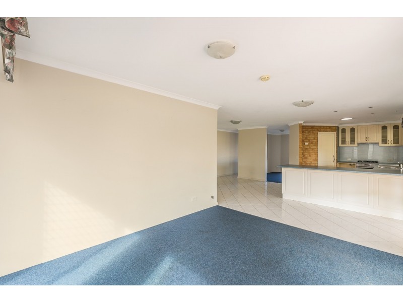 2 Kingsford Court, Port Kennedy WA 6172